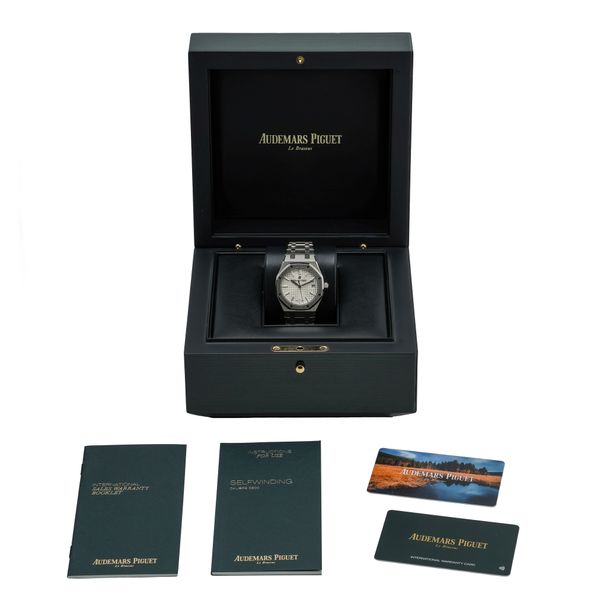 Audemars Piguet Royal Oak 77350ST.OO.1261ST.01